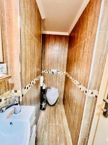 Hotel Buhara Family Inn Room Type - Large Double Room