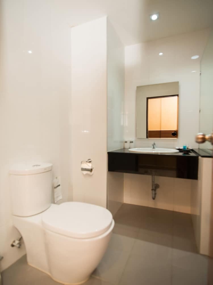 OYO 340 Ahad Suite Ao Nang Hotel - Tap to explore photos