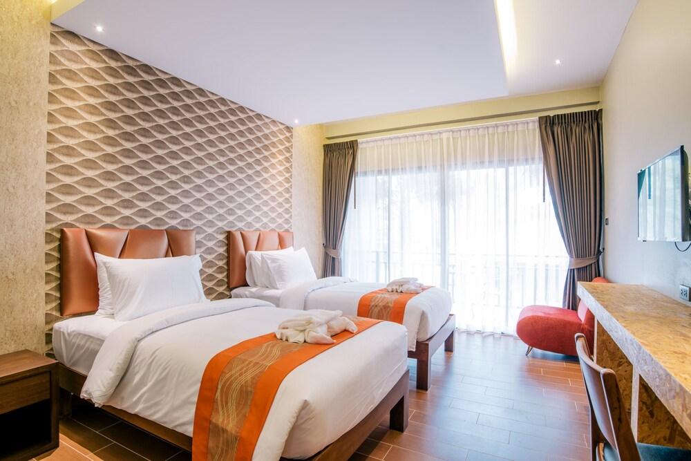 Frank Ao Nang Krabi Resort Room Type - Deluxe Room with Mountain View Frank Ao Nang Krabi Resort Room Type - Deluxe Room with Mountain View