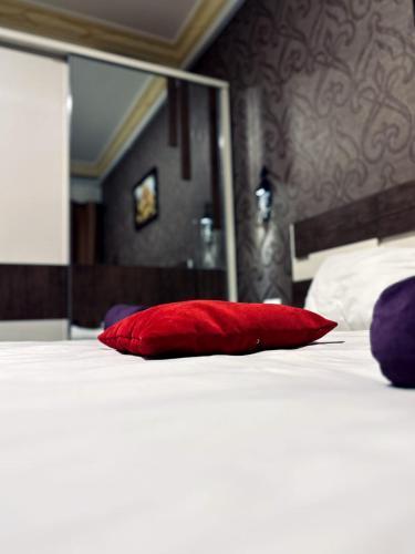 Balcony Hotel Room Type - Budget Twin Room