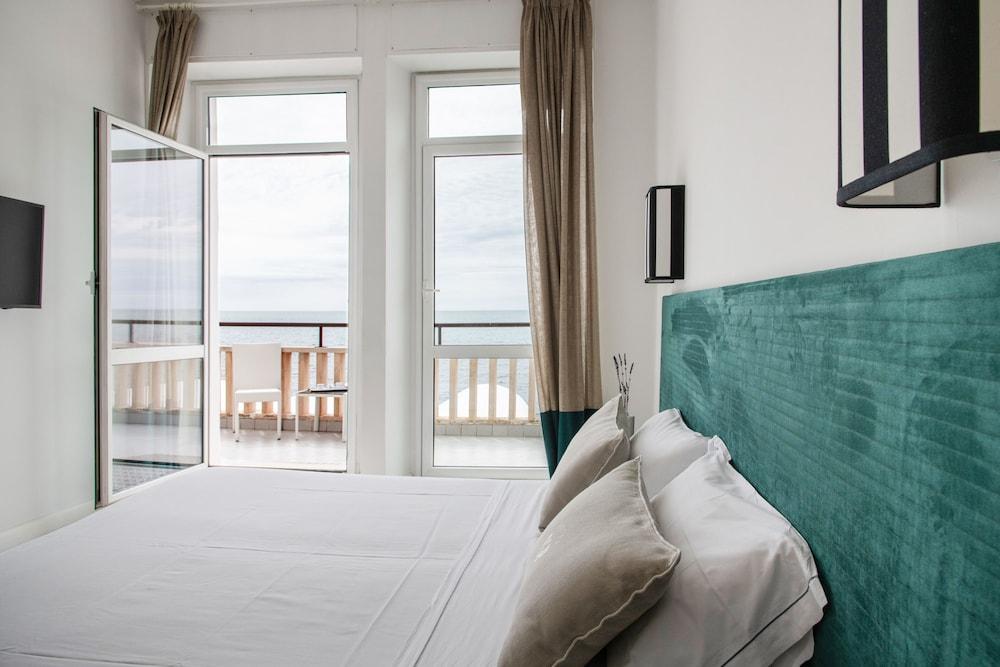Villa Delle Palme Room Type - Deluxe Room, Balcony, Sea View