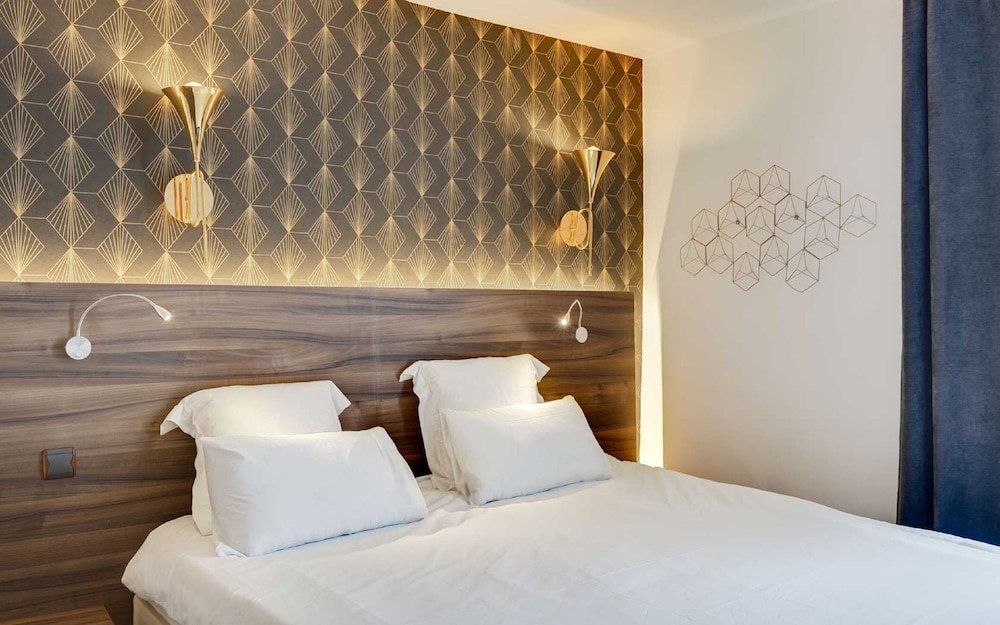 Hotel Carladez Cambronne Room Type - Superior Double Room