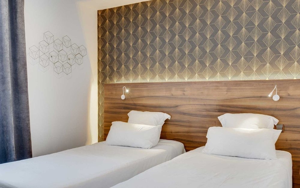 Hotel Carladez Cambronne Room Type - Superior Twin Room