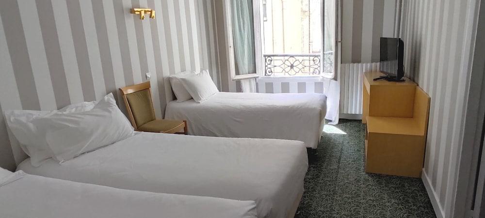 Grand Hôtel du Havre Room Type - Classic Triple Room