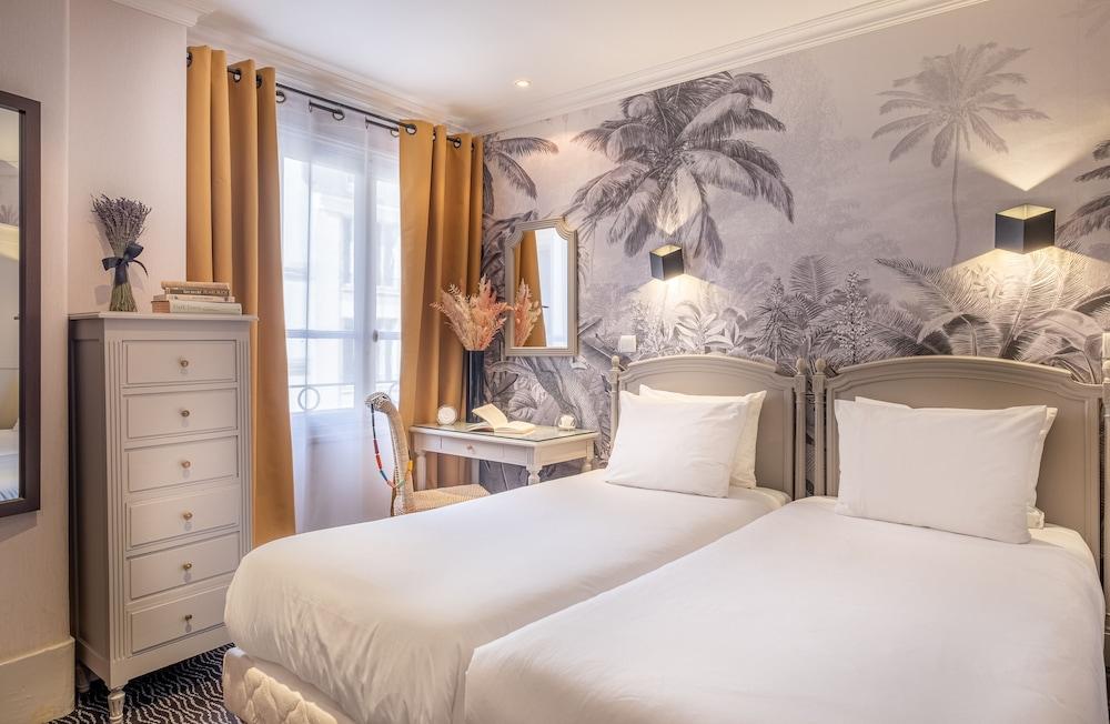 Hotel London Room Type - Traditional Double or Twin Room