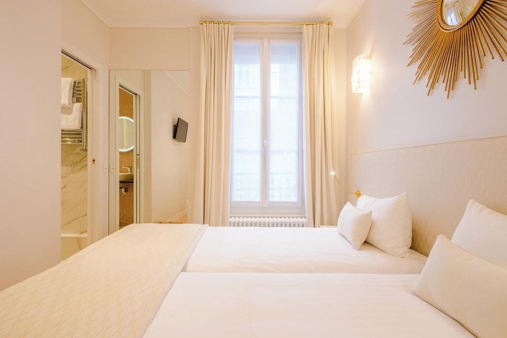 Boileau Hotel Room Type - Superior Twin Room