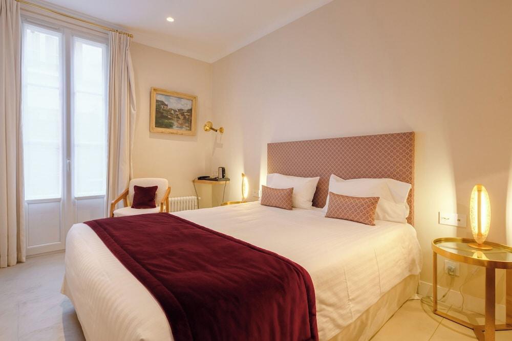 Boileau Hotel Room Type - Superior Double Room