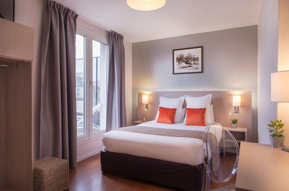 Classics Hotel Paris Bastille - Tap to explore photos