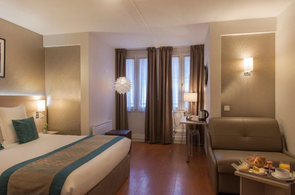 Classics Hotel Paris Bastille Room Type - Triple Room