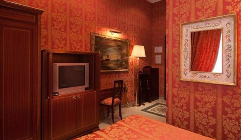 Hotel Celio Room Type - Double or Twin Room, Hot Tub