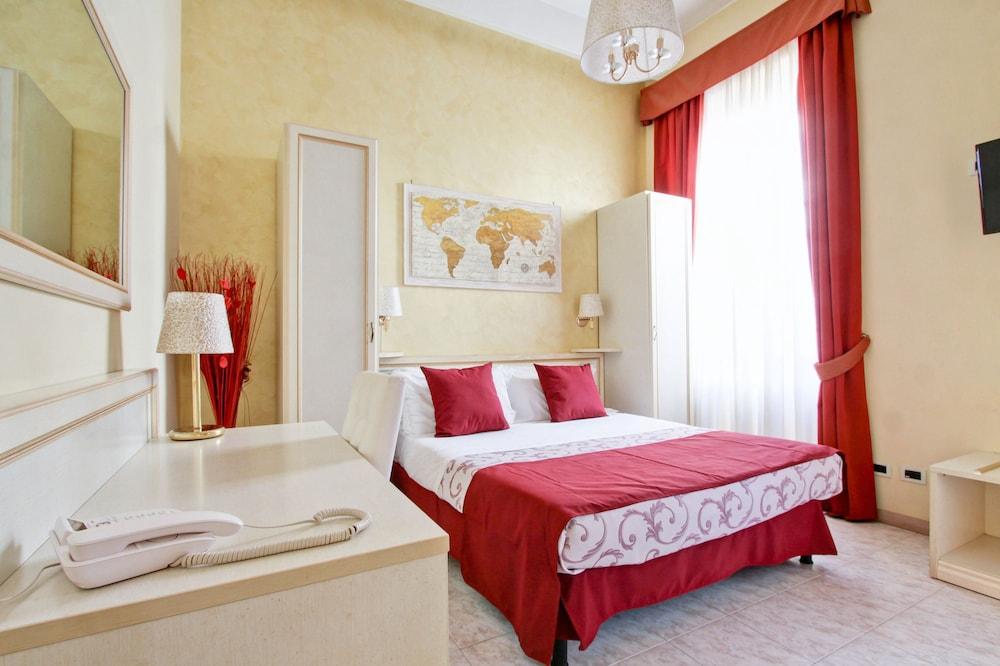 Hotel Il Villino - Tap to explore photos