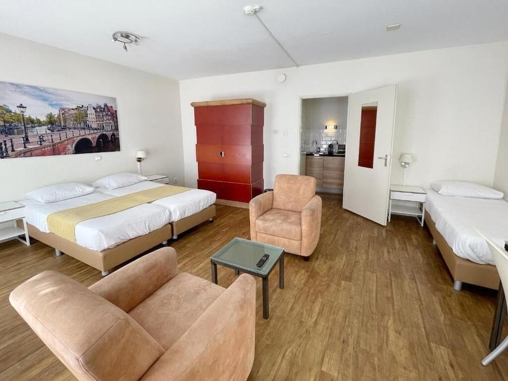 Hotel Residence Le Coin Room Type - Triple Room, 3 Twin Beds