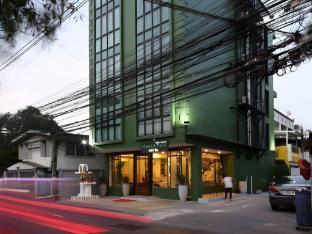 Viva Lavida Hotel - Tap to explore photos