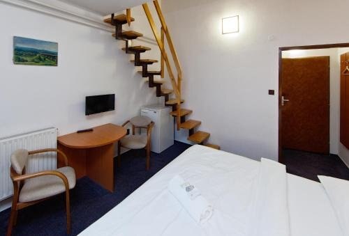 Hotel Wolf Room Type - Quadruple Room with Balcony Hotel Wolf Room Type - Quadruple Room with Balcony