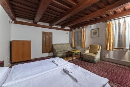 Pension Dientzenhofer Room Type - Vintage Two-Bedroom Suite Pension Dientzenhofer Room Type - Vintage Two-Bedroom Suite