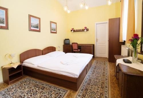 Pension Dientzenhofer Room Type - Double or Twin Room - Ground Floor