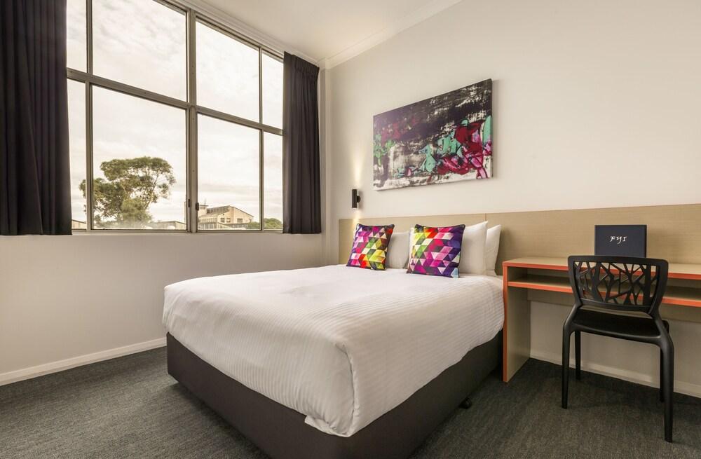 Nightcap at Ashley Hotel Room Type - Economy Queen with Shared Facilities Nightcap at Ashley Hotel Room Type - Economy Queen with Shared Facilities