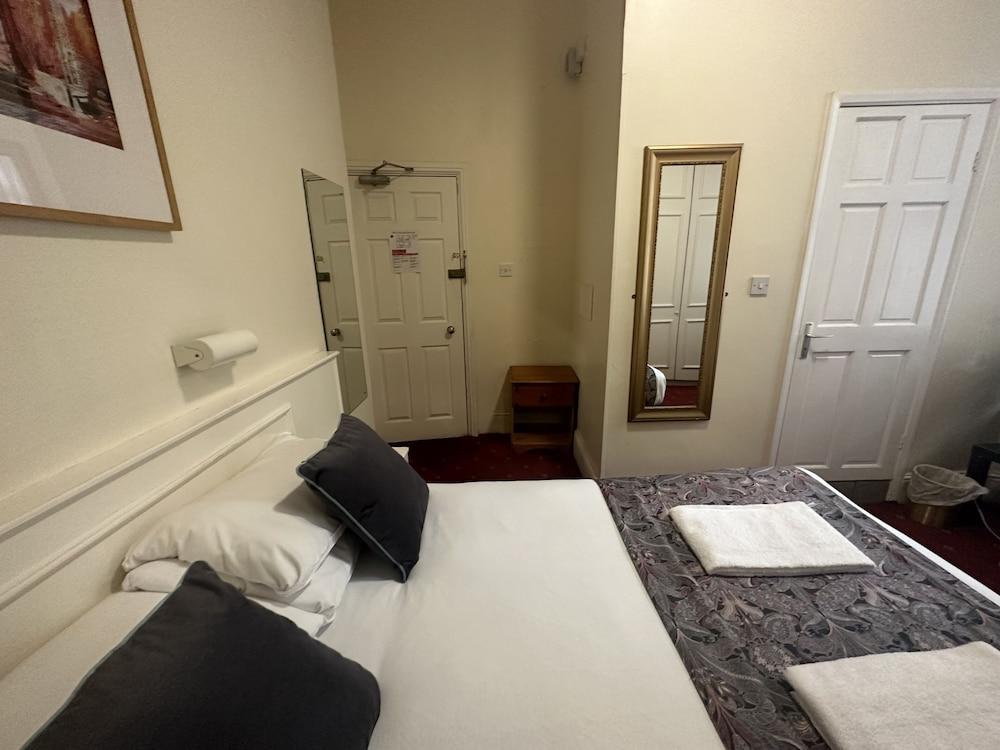 Arran House Hotel Room Type - Double Room