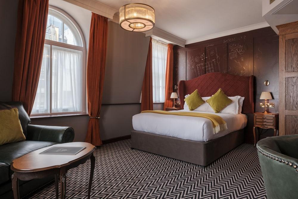 The Sanctuary House Hotel Room Type - Family Triple Room