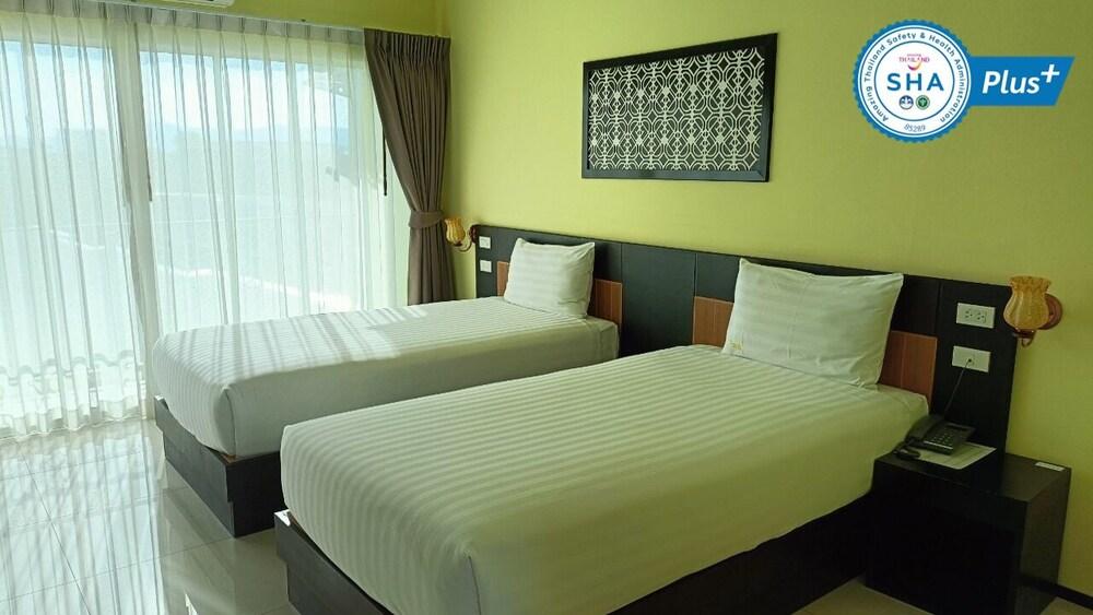 Phuket Chinoinn Hotel Room Type - Standard Twin Room
