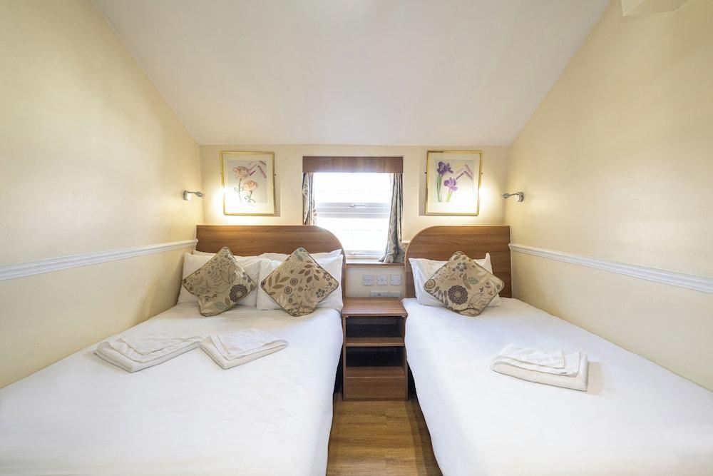 Linden House Hotel Room Type - Triple Room