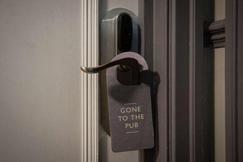 The Bridge Hotel Greenford Room Type - Twin Room - Disability Access