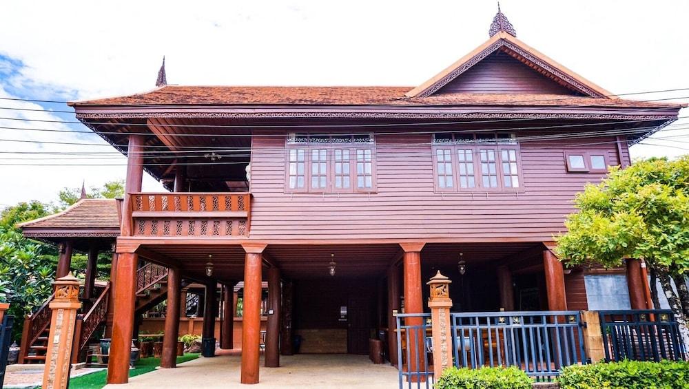 Baan Thai Lanna Pattaya Room Type - 5 King Lanna Private Pool 3BR