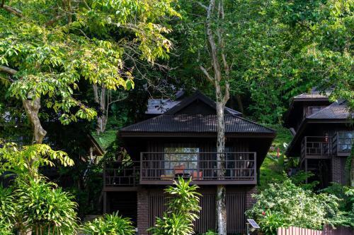 Baan Krating Phuket Resort Room Type - Deluxe Double or Twin Room with Garden View Baan Krating Phuket Resort Room Type - Deluxe Double or Twin Room with Garden View