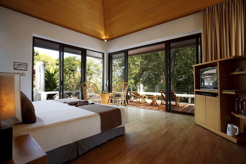 Baan Krating Phuket Resort Room Type - Deluxe Pavilion Room
