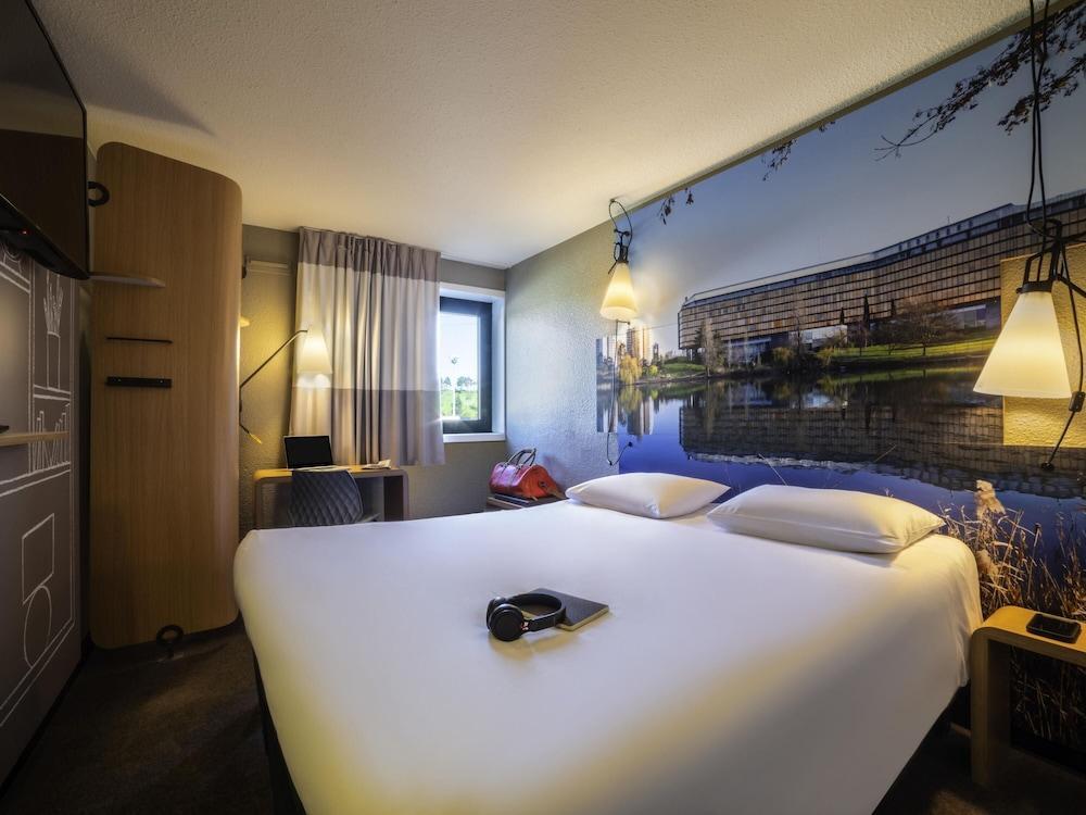 ibis Cr Room Type - Standard Room with 1 double bed