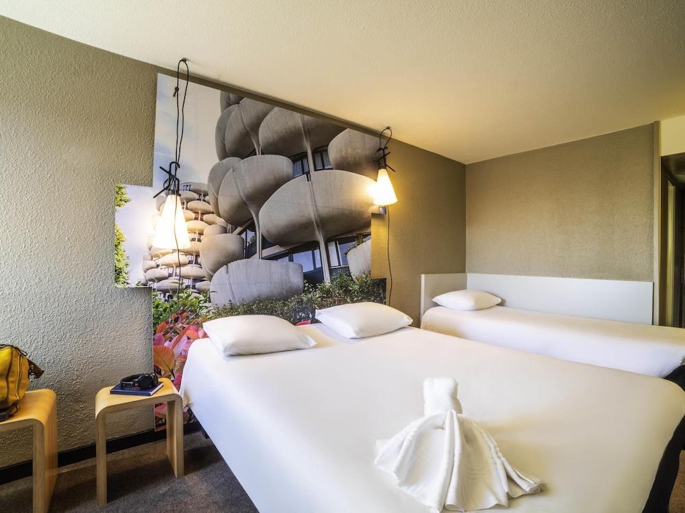 ibis Cr Room Type - Standard Double Room, Multiple Beds