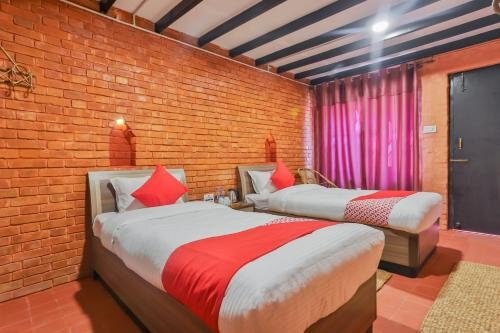 Kathmandu Cottage - Boutique - Tap to explore photos