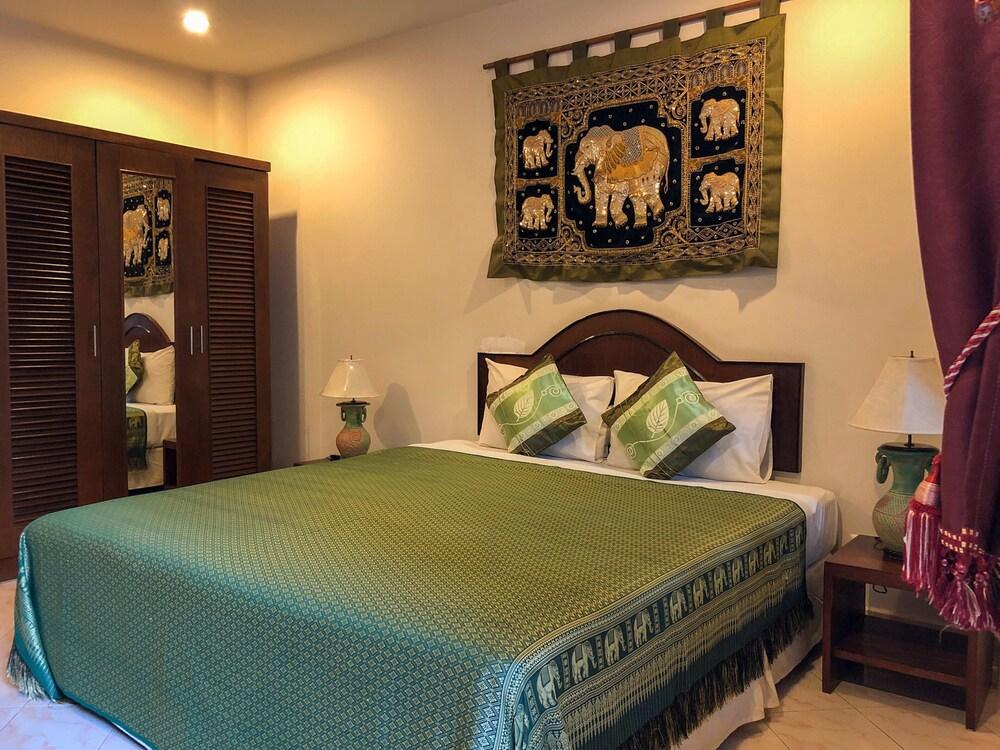 Ginis Beach Resort Room Type - Superior Double Room