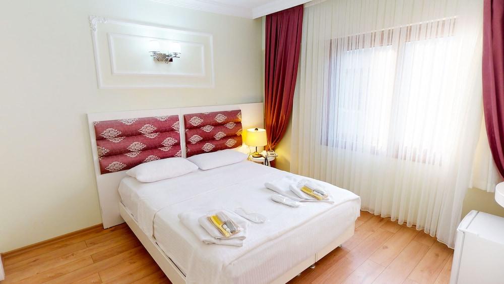 The Wolf Hotel Room Type - Superior Double or Twin Room The Wolf Hotel Room Type - Superior Double or Twin Room
