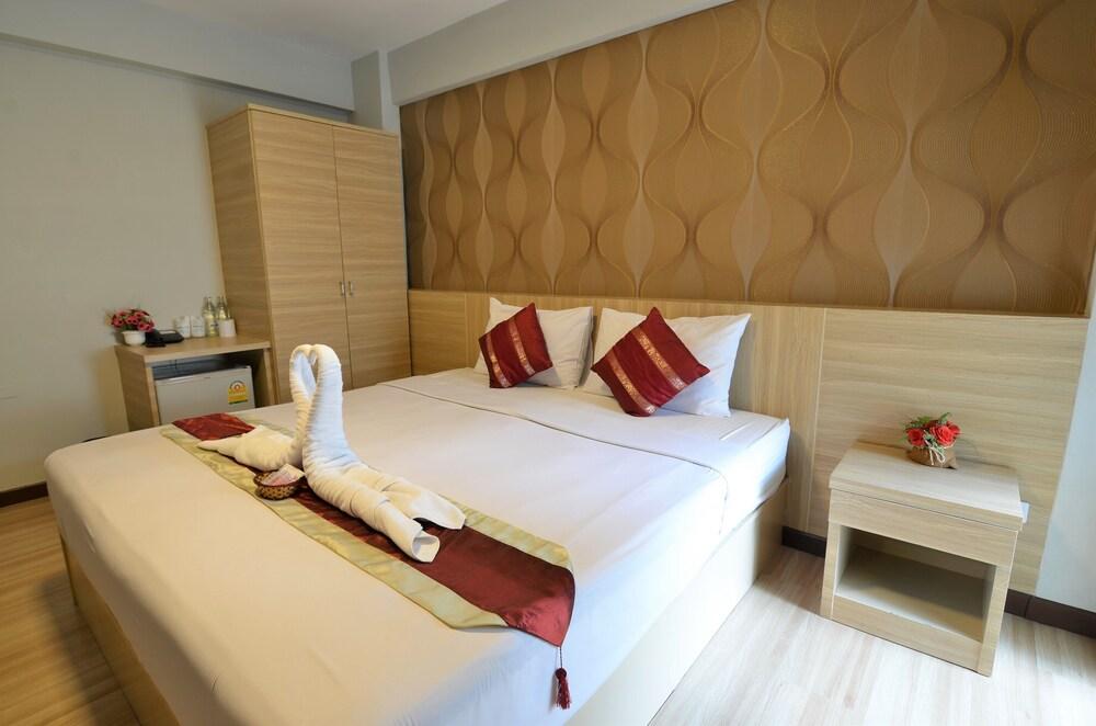 Station 203 Hotel Room Type - Standard Double Room
