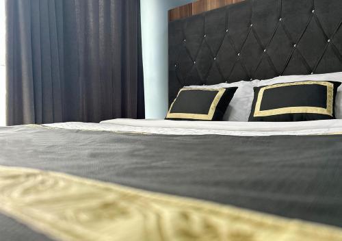 OTTOMAN İSTANBUL AİRPORT OTEL - Tap to explore photos