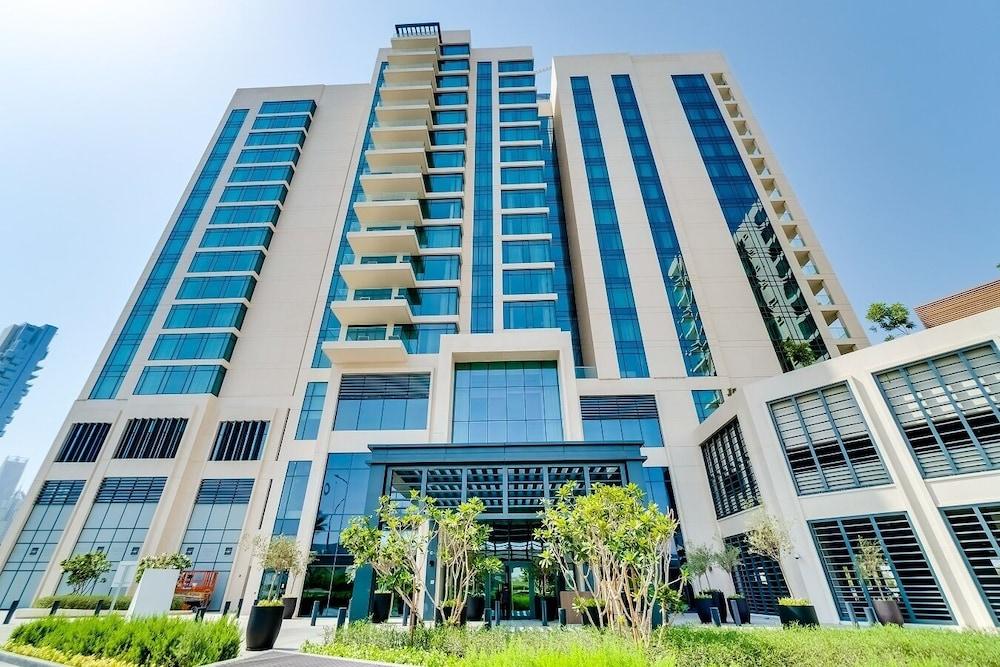 Vida Emirates Hills Residences