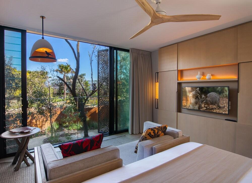Wildlife Retreat at Taronga Room Type - Animal View Room with Breakfast & Zoo Admission Wildlife Retreat at Taronga Room Type - Animal View Room with Breakfast & Zoo Admission