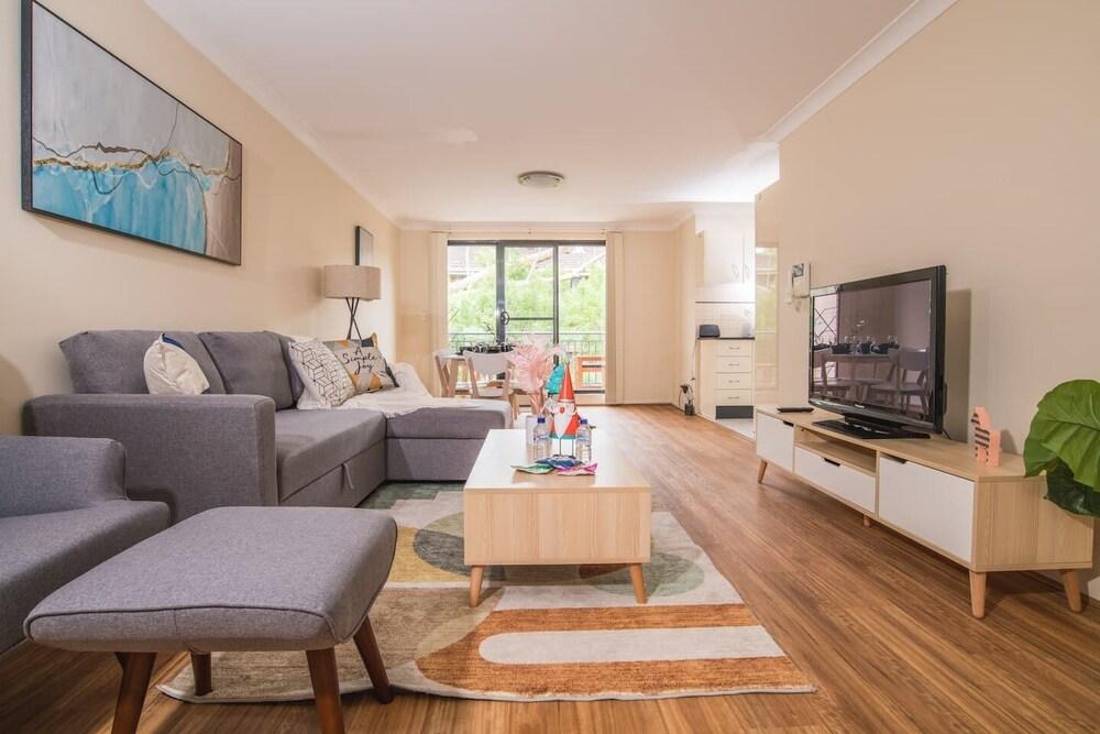 True Comfort! 3bed2bath APT Near Ashfield Station!