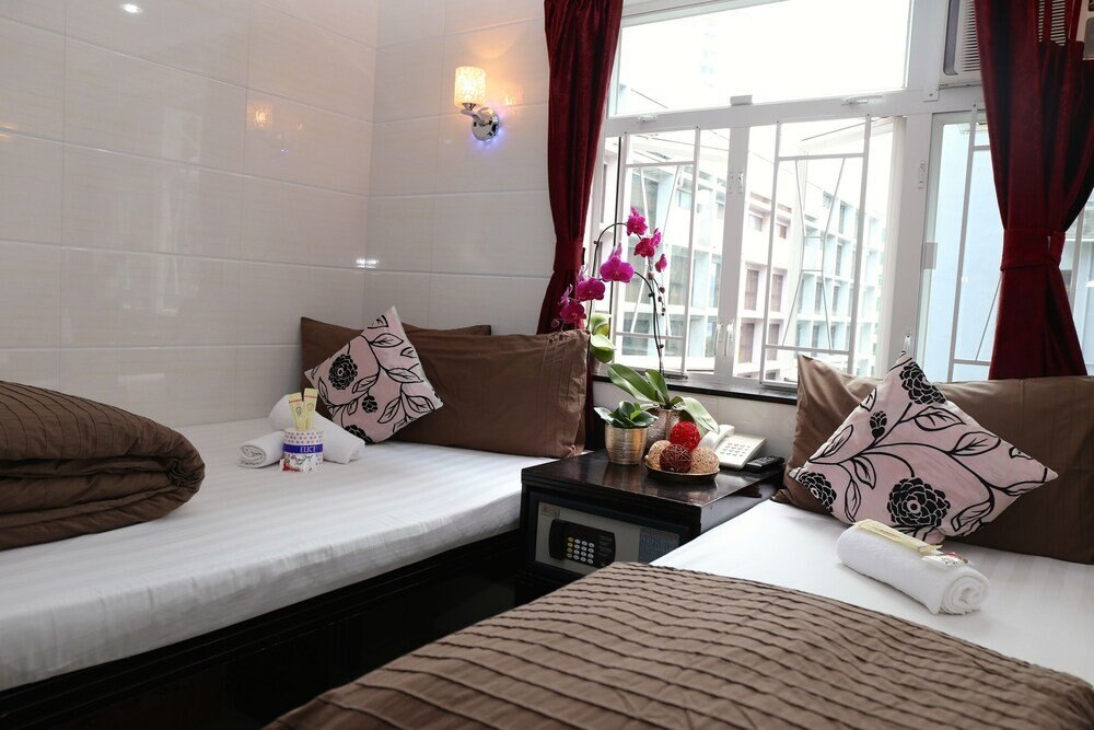 Canada Hotel Room Type - Triple Room