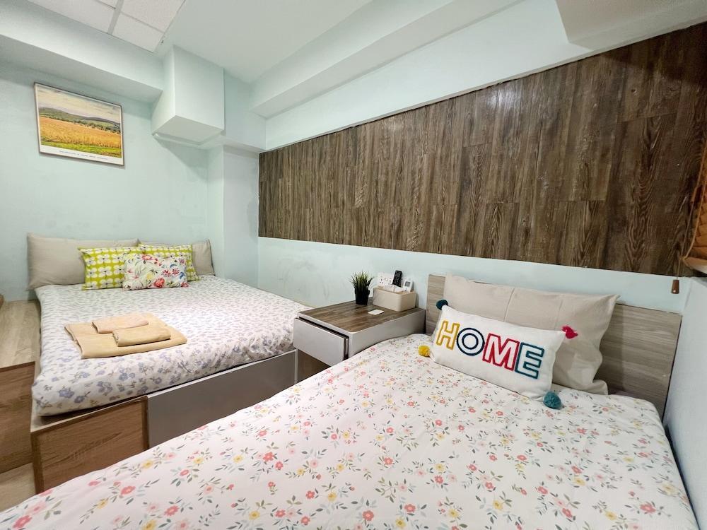 AMU Dreamhouse - Hostel Room Type - Signature Triple Room, Multiple Beds AMU Dreamhouse - Hostel Room Type - Signature Triple Room, Multiple Beds
