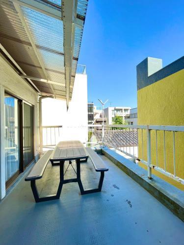 Nomad Hostel East - Tap to explore photos