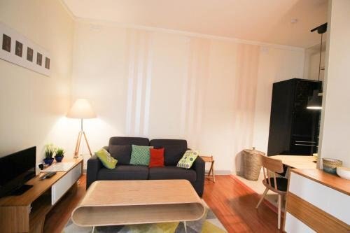 Apartment Boulevard Brune - Tap to explore photos