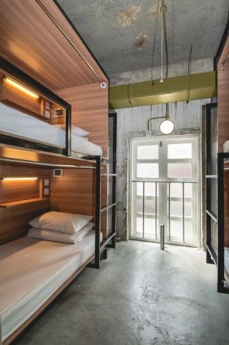 Mingle Highstreet Free Communal Dinner Drink Activity Starts 7pm Everyday Kuala Lumpur Hostel Price Address Reviews