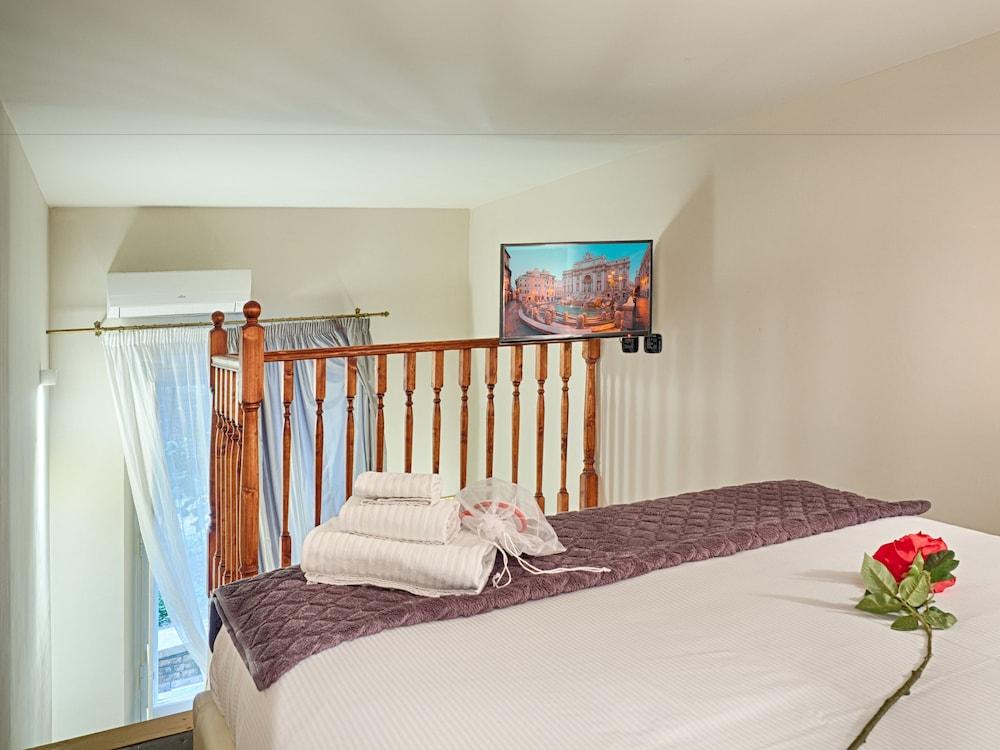 Operà Suites Roma Room Type - Comfort Triple Room