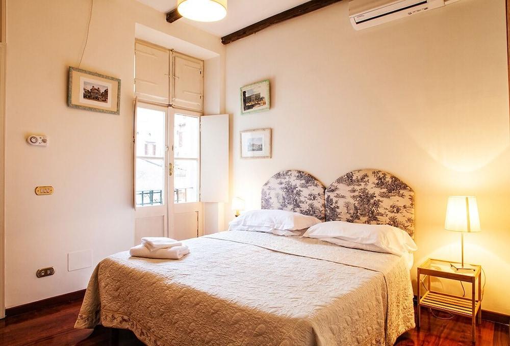 Clock Terrace House - FromHometoRome - Tap to explore photos