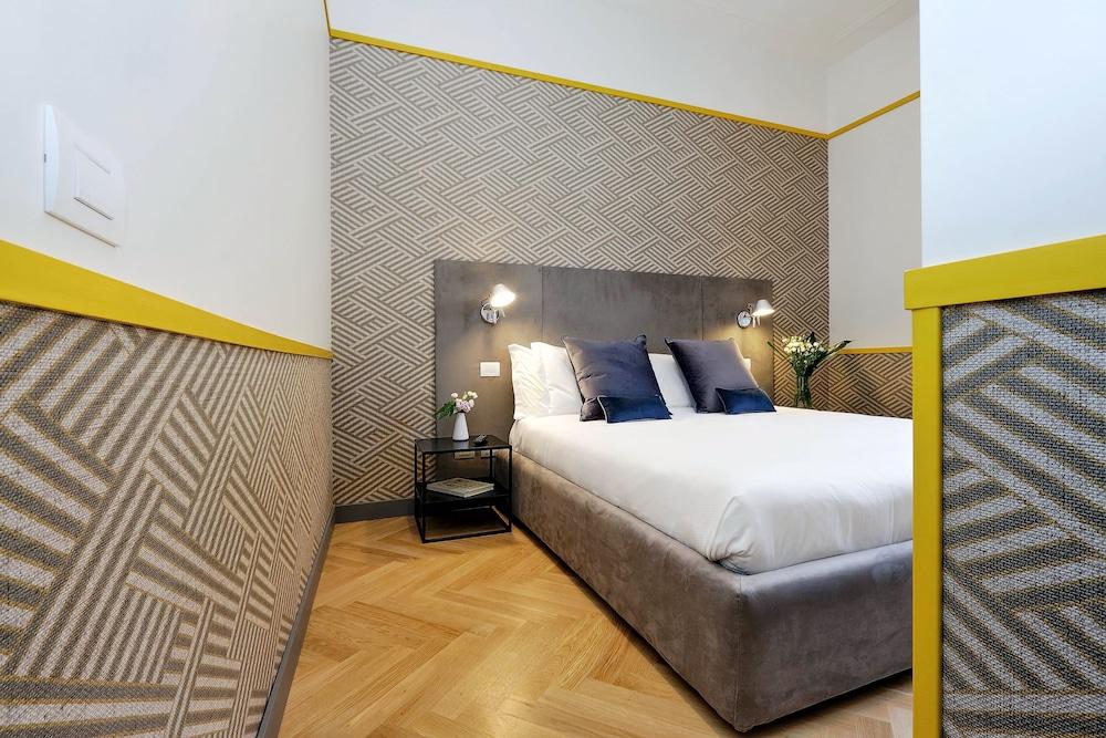 Roma Five Suites Room Type - Junior Room