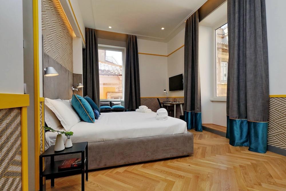 Roma Five Suites Room Type - Deluxe Room, City View Roma Five Suites Room Type - Deluxe Room, City View