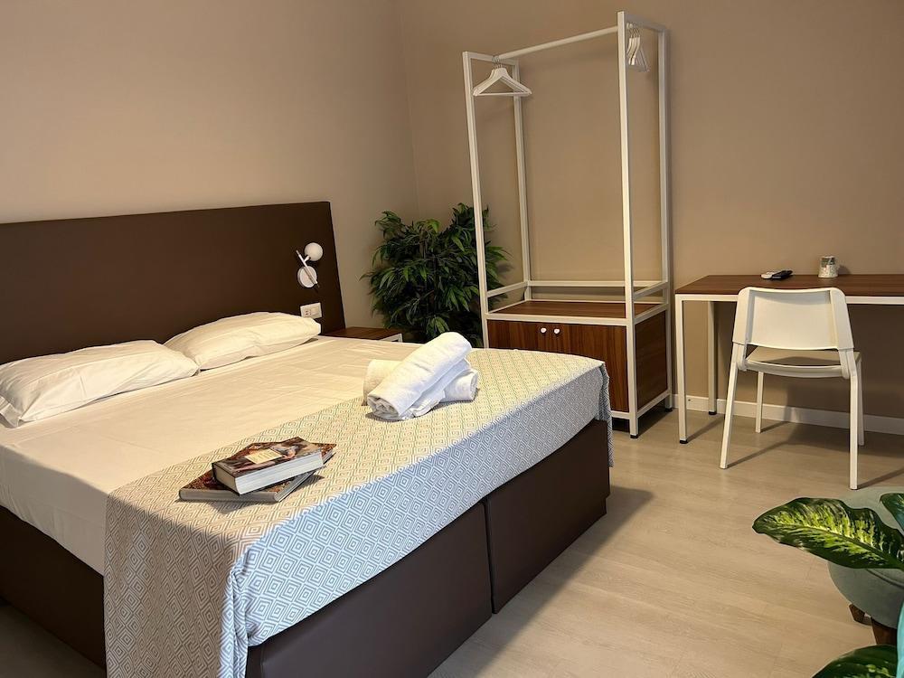 Villa Angeli - Casa per Ferie Room Type - Double or Twin Room, Balcony