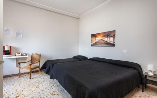 Travelershome Ciampino&Morena GuestHouse - Tap to explore photos